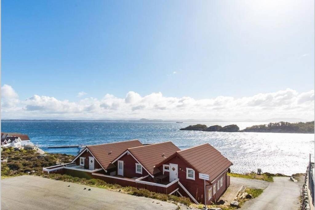 Seaside Holiday Home, Great For Fishing & Hiking Hellesoyni Kültér fotó